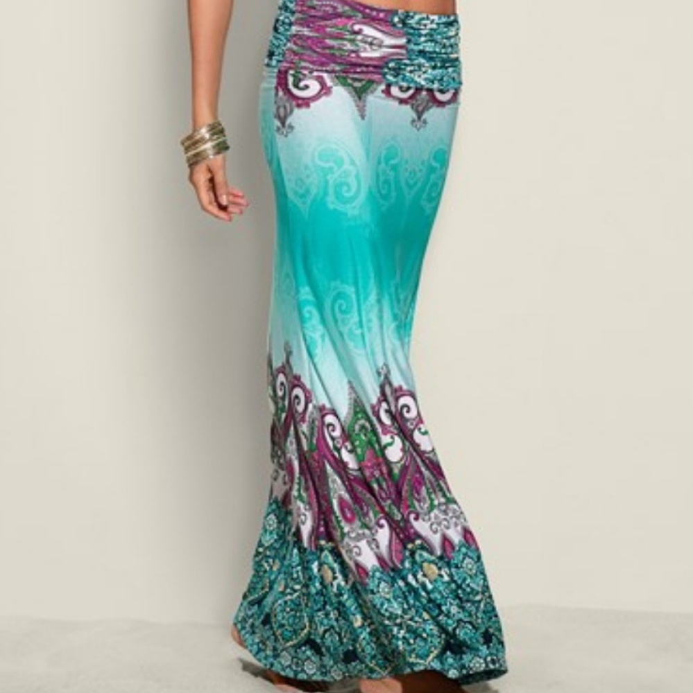 Maxi skirt